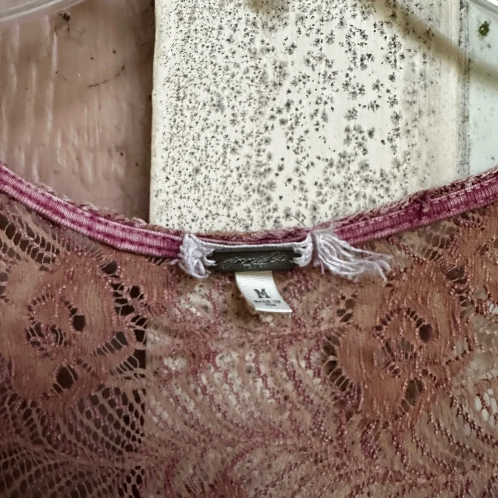 Gimmicks by BKE Overlay Long-Sleeve Top - Mauve Pink - Picture 3 of 4